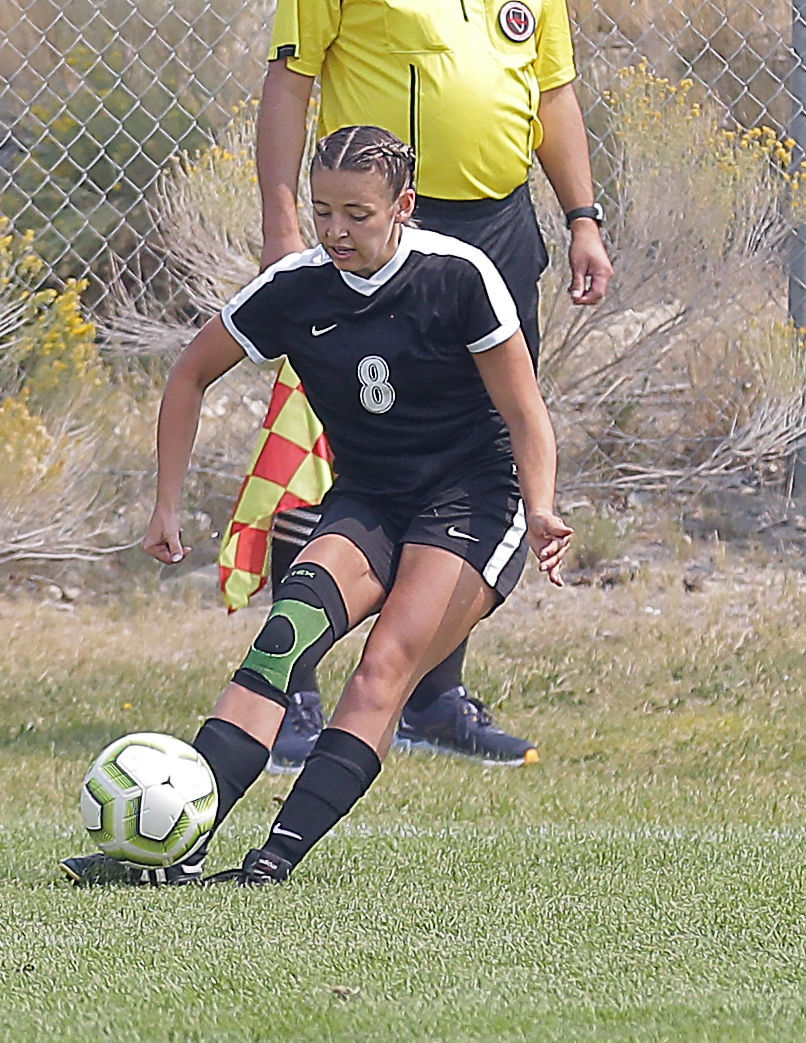 083121-elk-spt-spring-creek-girls-soccer-zoe-shorland-01.jpg